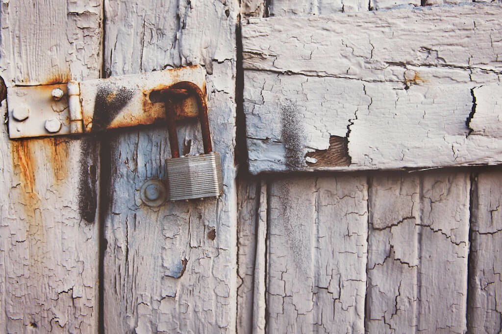 TLS 1.0 Lock